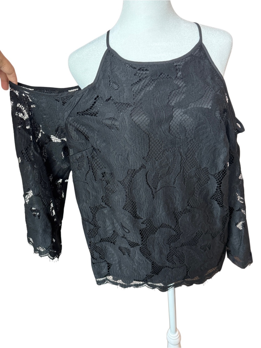 1.STATE Black Lace Cold Shoulder Top Size L Floral Long Sleeve